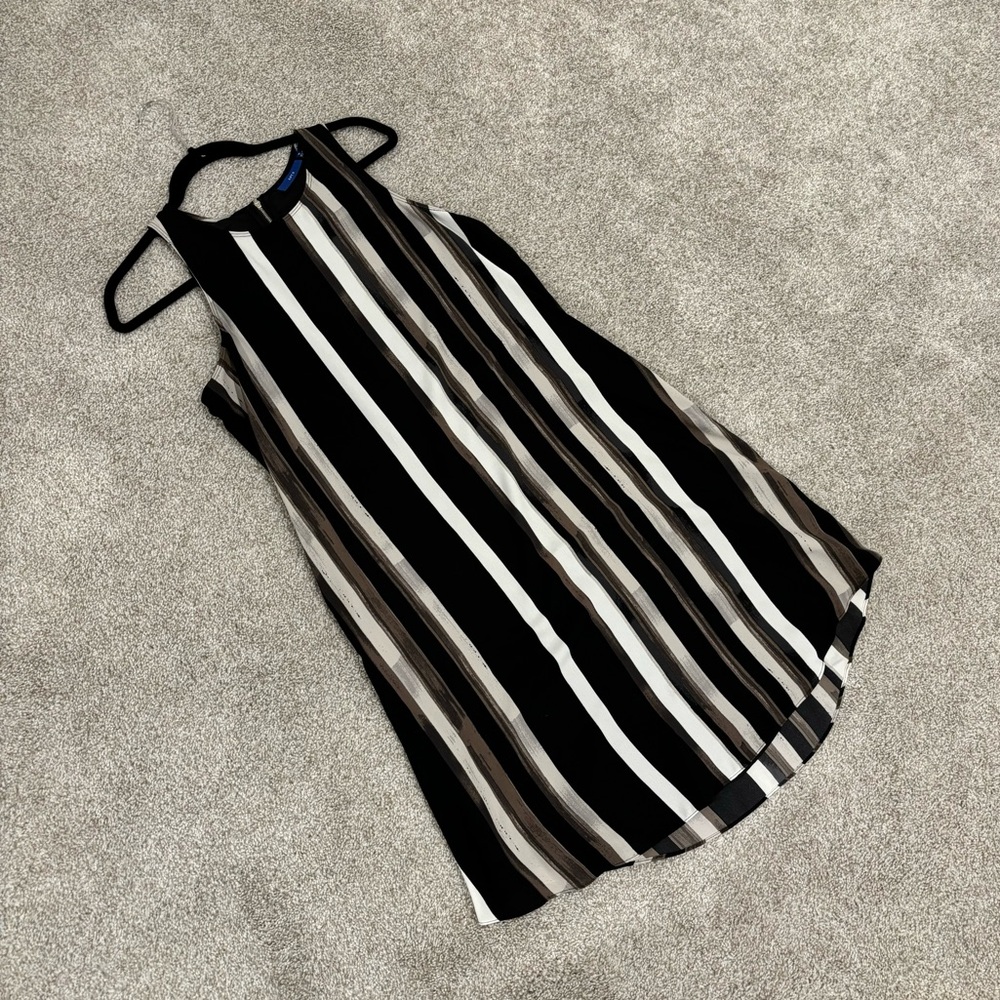 Apt 9 Shift Dress (size M)
